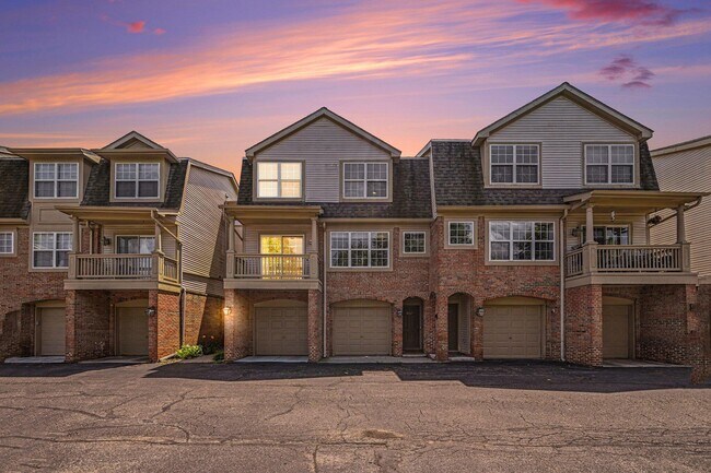 2878 Barclay Wy