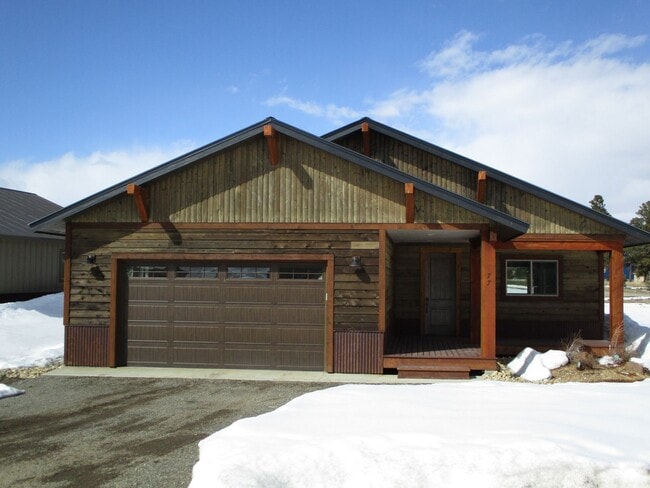 Building Photo - Beautiful Lake Hatcher Home For Rent