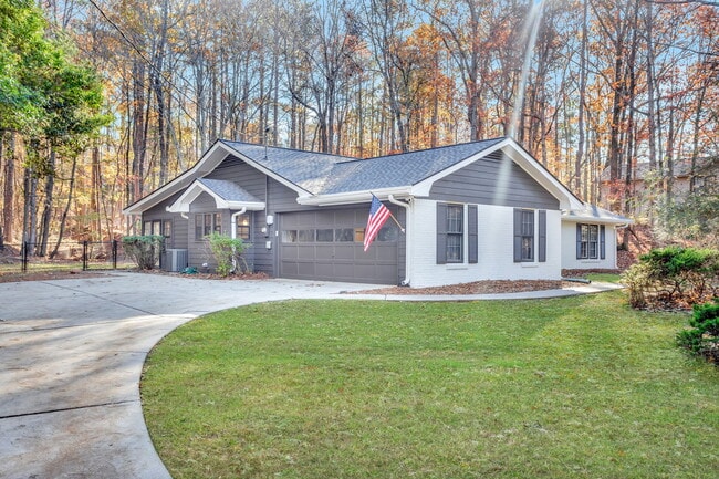 Photo - 100 Brookwood Ln