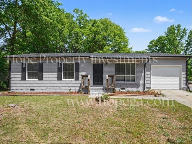 Building Photo - 4 Midland Park Ln