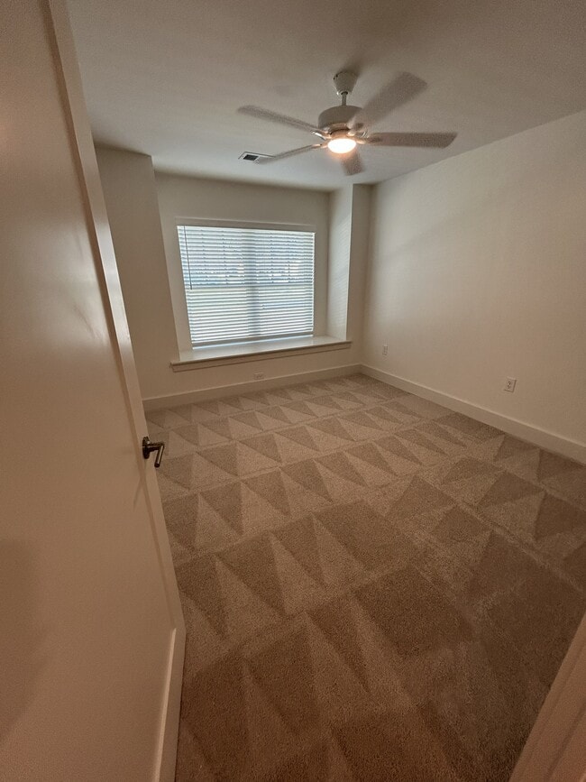 Photo - The Laura House