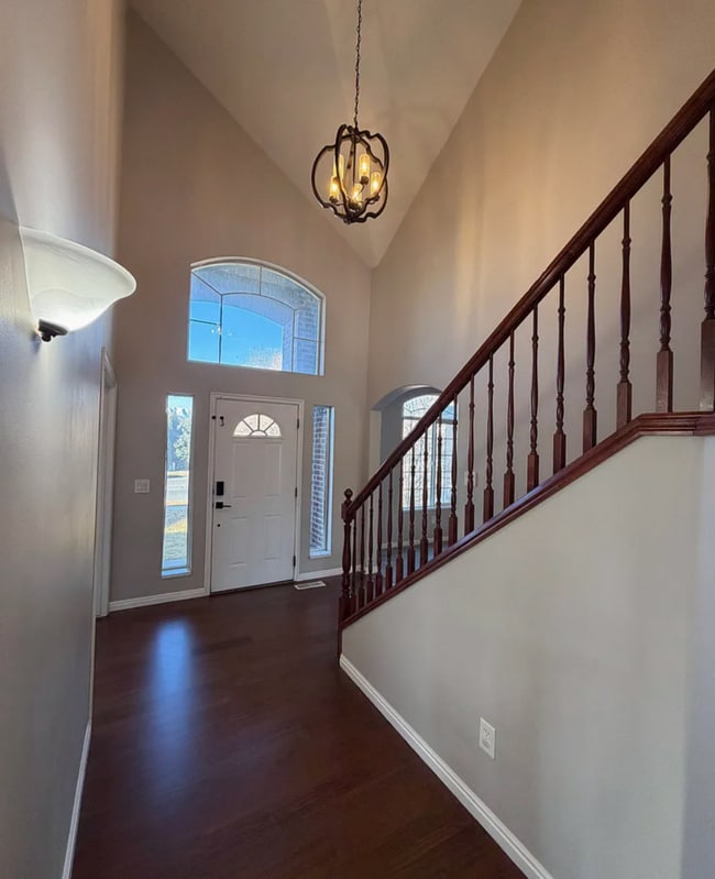 Photo - 2280 N 2350 W Unidad Upstairs