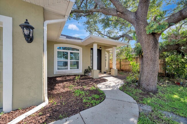 Photo - Beautiful 4 bed/ 3.5 bath Rental ~ Sarasota