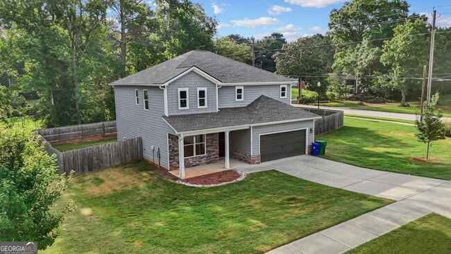 Photo - 2054 Maplewood Way