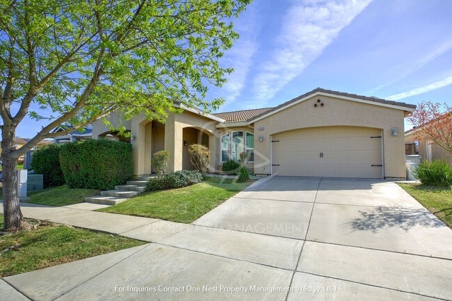 Photo - Fantastic Floorplan, great location in Woodland 4+ bedroom, 2 bthm available ASAP