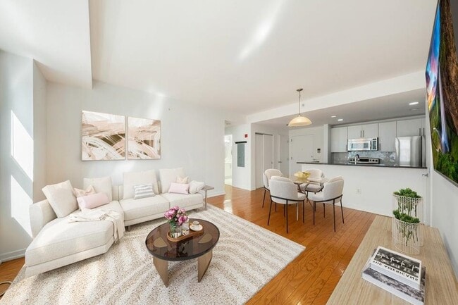 Photo - 149 Essex St Unit 2H