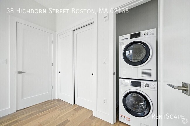 Building Photo - 38 Hichborn St Rental