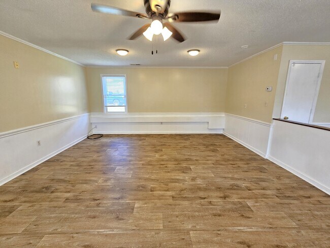 Photo - 1198 Holly Springs Rd