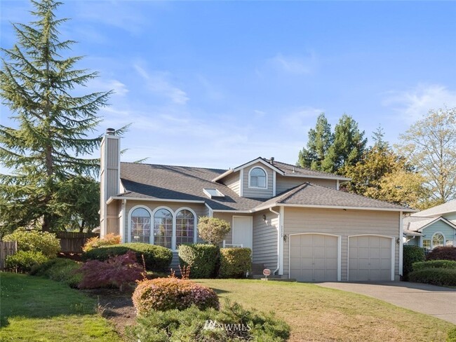 Spacious 3 Bedroom Home In Federal Way - Spacious 3 Bedroom Home In Federal Way