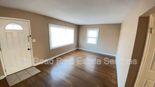 Photo - 177 Thomas Blvd