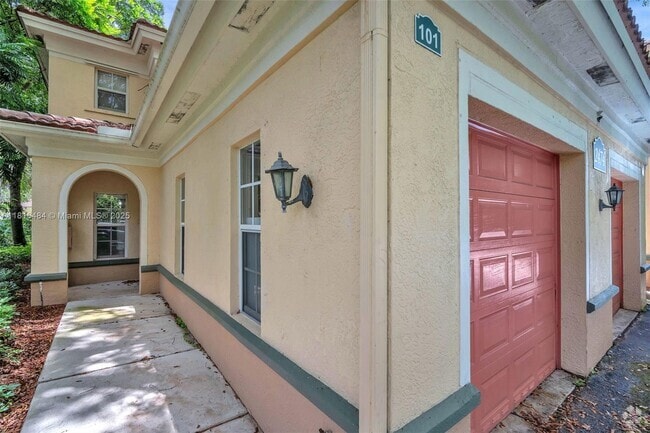 Building Photo - 2474 Centergate Dr Unit 101 Rental