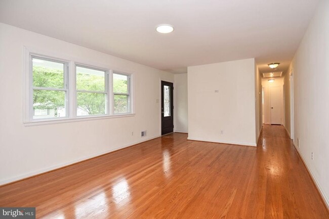 Photo - 3865 N Upland St