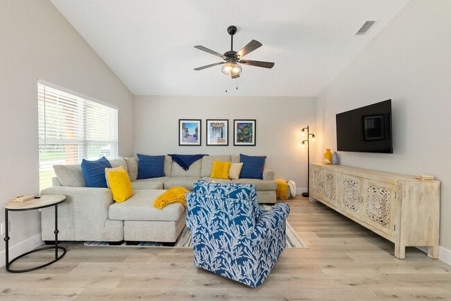 Photo - 1004 Josiah St Unit ID1281918P