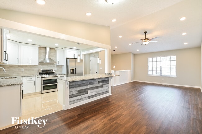 Photo - 1206 Woodington Cir