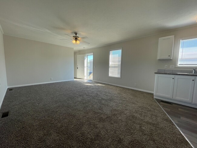 Photo - 38044 Johannes Dr