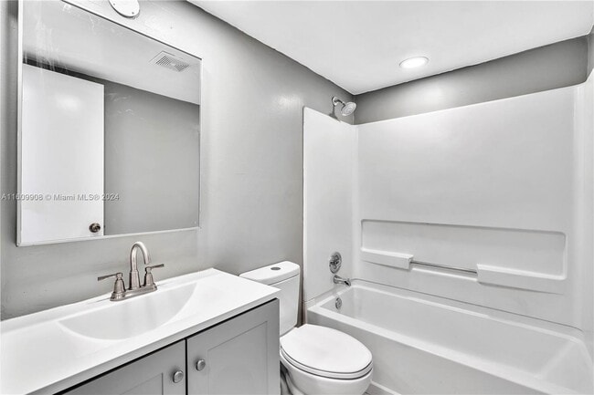 Photo - 5100 SW 64th Ave Unit DAVIE LUXURY CONDO