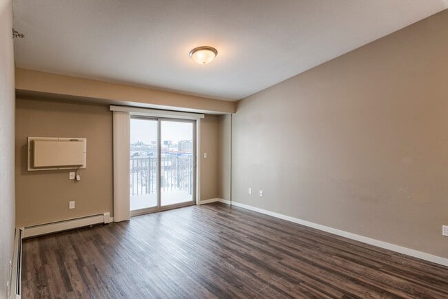 Stonecrest Apartments