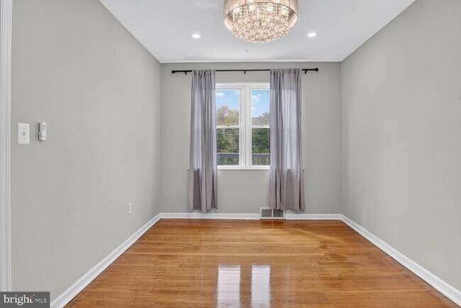 Photo - 1207 Cedarcroft Rd Townhome