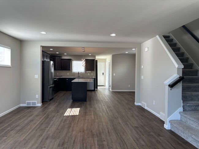 Photo - 620 Sugar Maple Ln