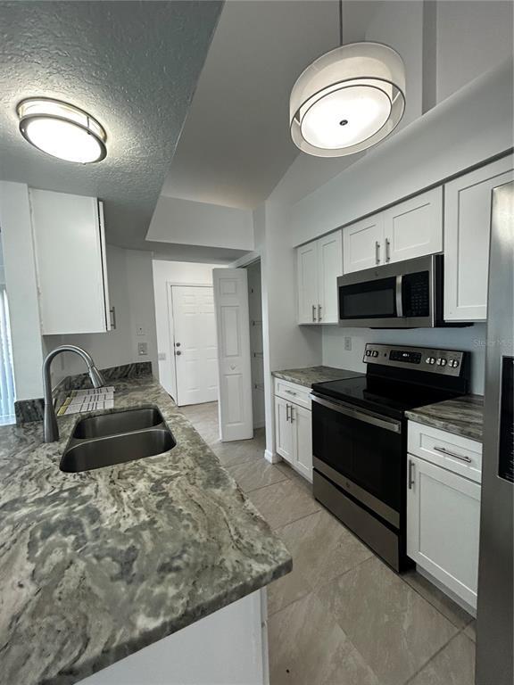 Photo - 1940 Debbie St