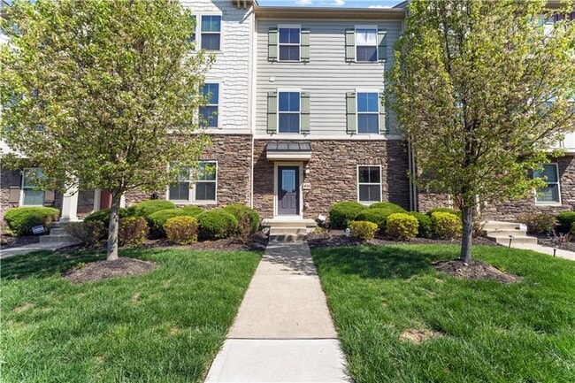 Photo - 410 Fairmont Dr