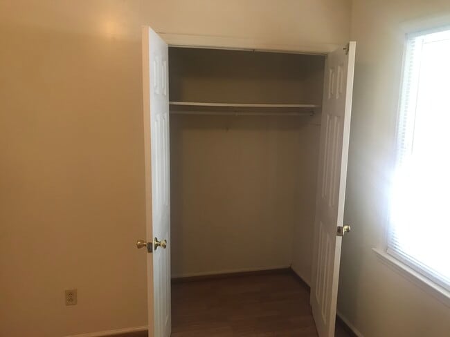 Photo - 1910 John Ct