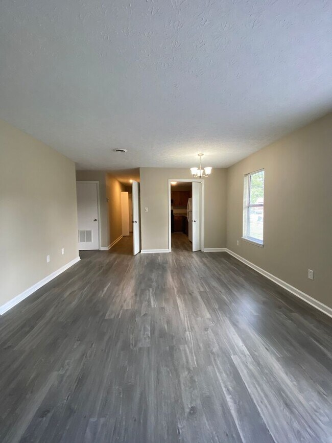 Photo - 105 Howell Way Unidad 105 Howell Way - 3