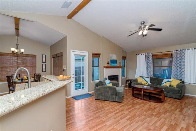 Photo - 3008 Birch Dr