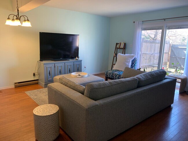 Photo - Haverford Circle renovated 3 Bedroom Townhome