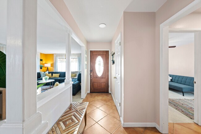 Vista del área de entrada - 29930 Mayflower Dr