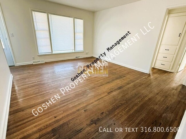 Photo - 1125 E Catalina St