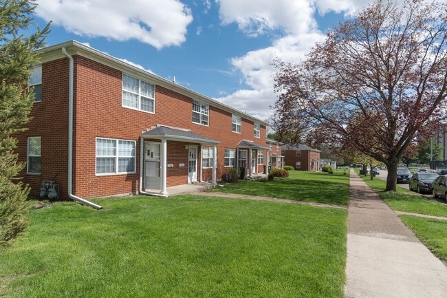 Photo - Campus Townhomes