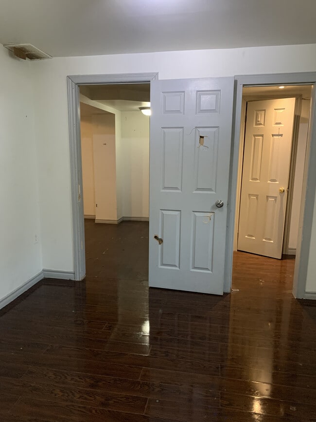 Photo - 1003 Elgin St N Unité Lower