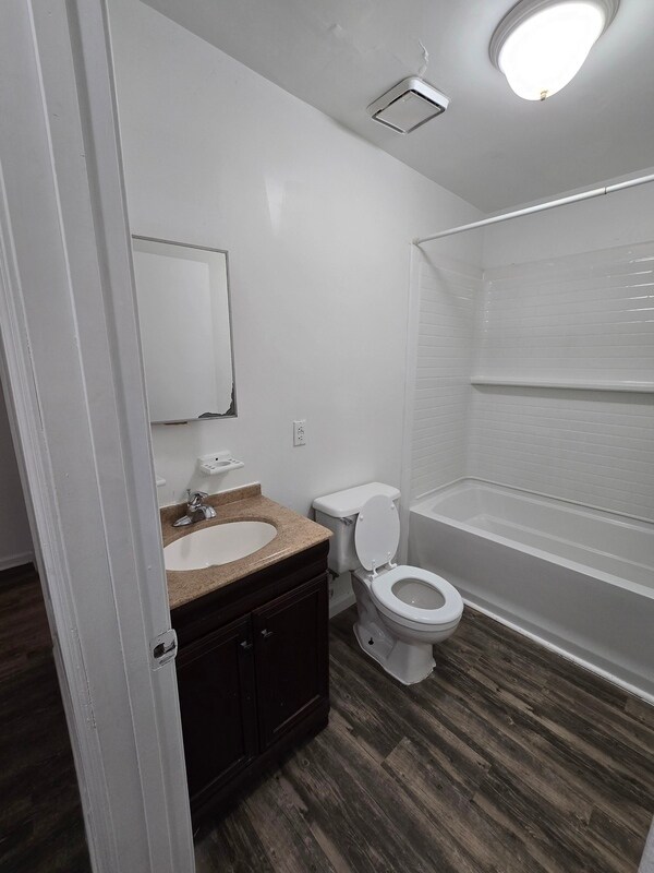 Photo - 507 W Grace St Unit A