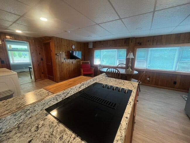 Photo - 45 Kattelville Rd