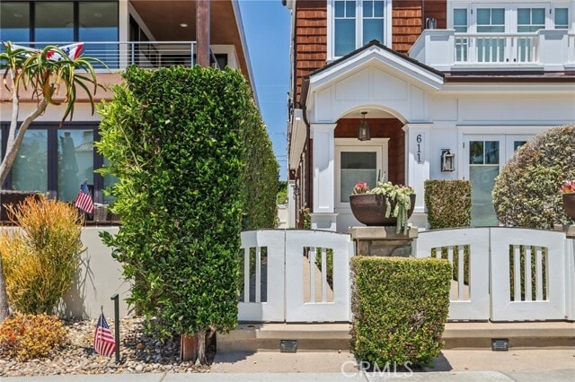 Photo - 611 Marigold Ave Townhome