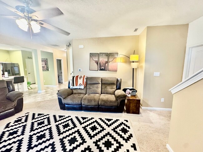 Photo - 13238 N Lndg Cir W