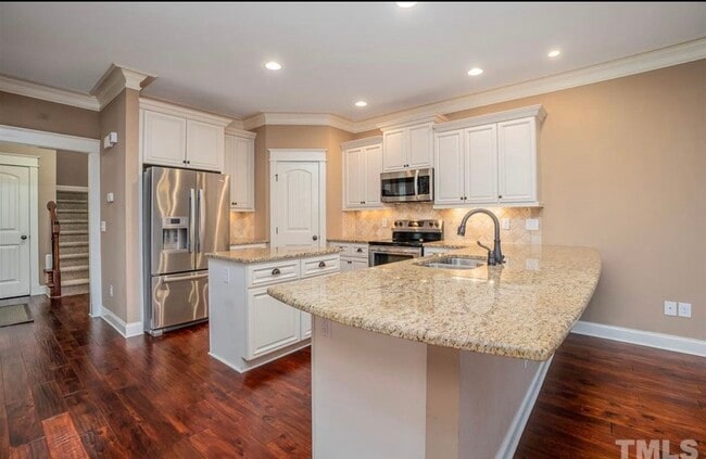 Photo - 79 Falconridge Dr