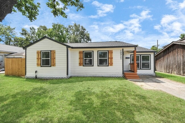 Photo - 10922 Muscatine St Casa