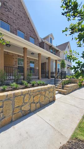 Photo - 7839 Manilla Dr