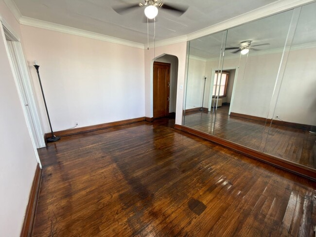 Photo - 2946 N Laramie Ave Unidad 2946 N Laramie - #10