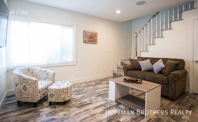 Photo - 2018 Ivar Ave Unit A