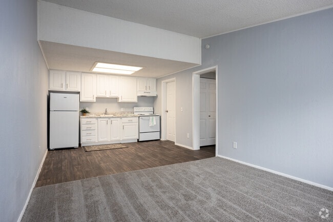 1HAB, 1BA - 576 ft² - Blueberry Hill