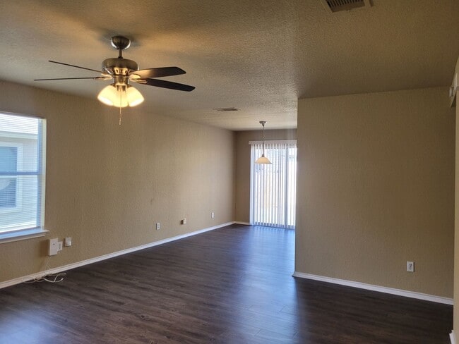 Photo - 3 BD 2BA Home