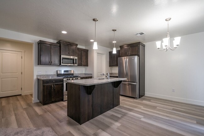 Photo - Flexible Lease! 4 Bedroom End Unit in St. ...