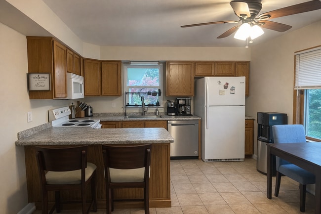 Photo - 21355 Sierra Dr