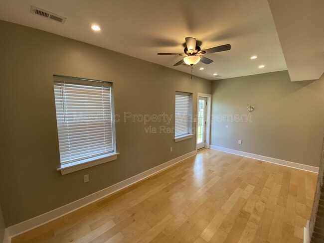 Photo - 1115 Winchester St Unit C