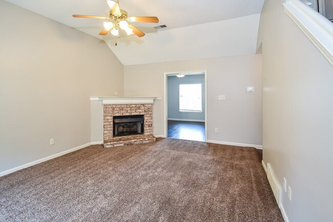 Photo - 9760 Riggin Dr