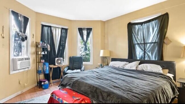 Photo - 180 Beaver St Unidad 2