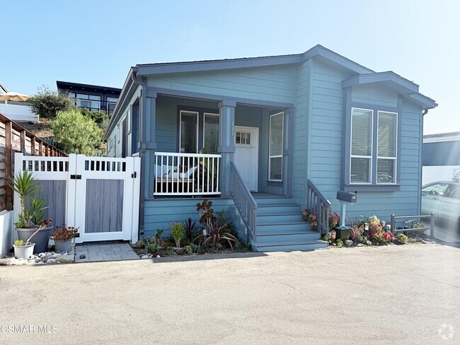 Building Photo - 30473 Mulholland Hwy Rental